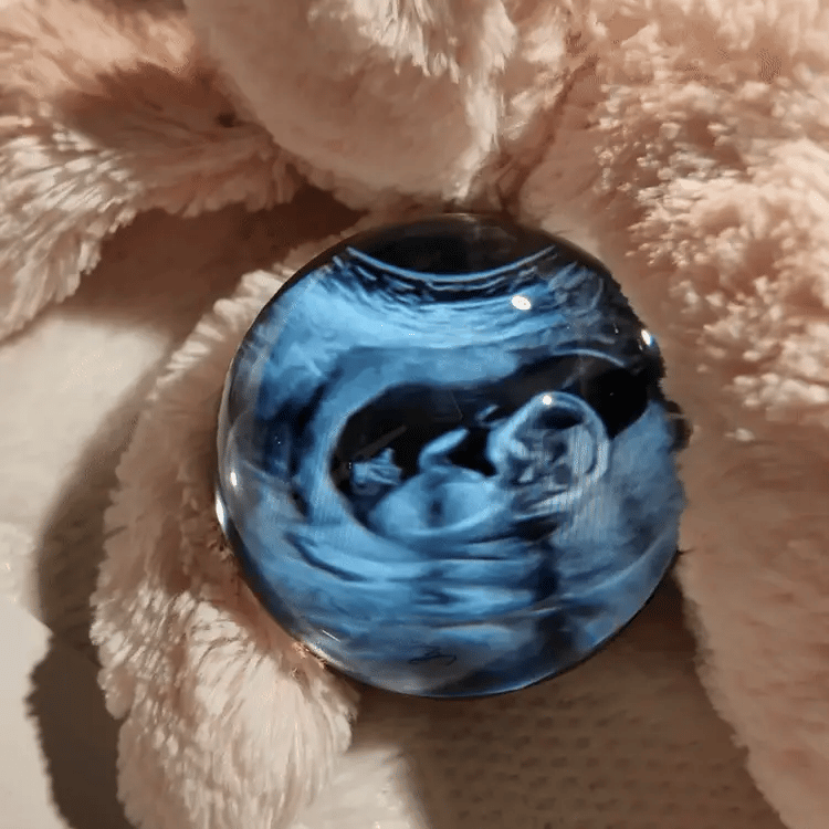 EmotiGlow™